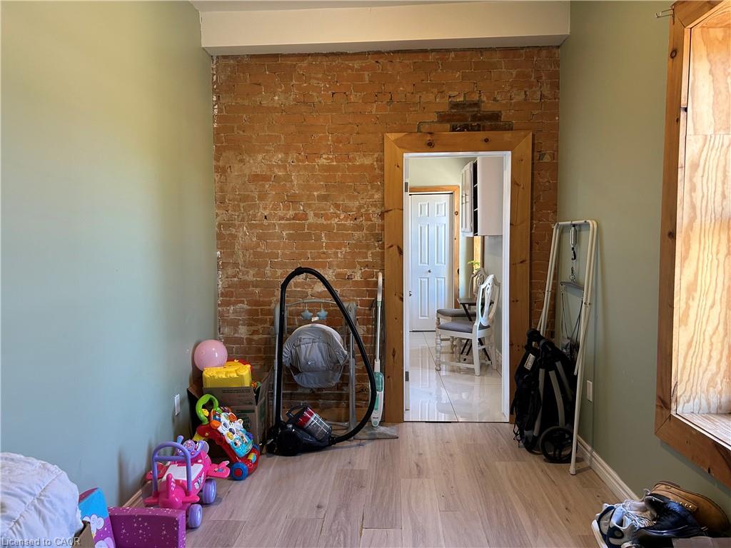 68 Robinson Street Property Photo 10