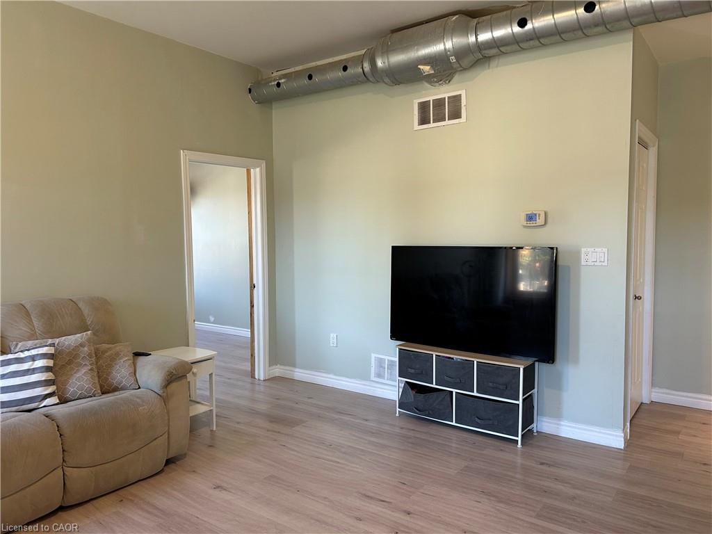 68 Robinson Street Property Photo 17