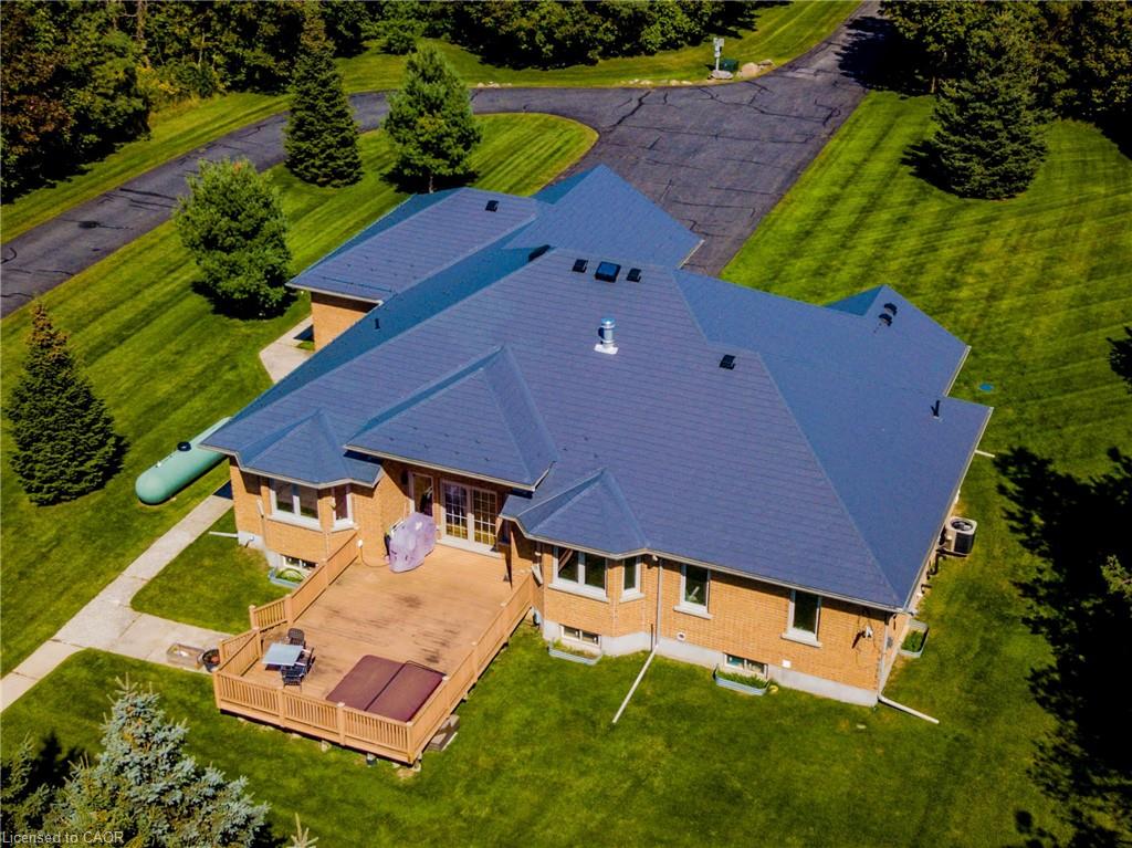 3040 Townline Road Property Photo 1