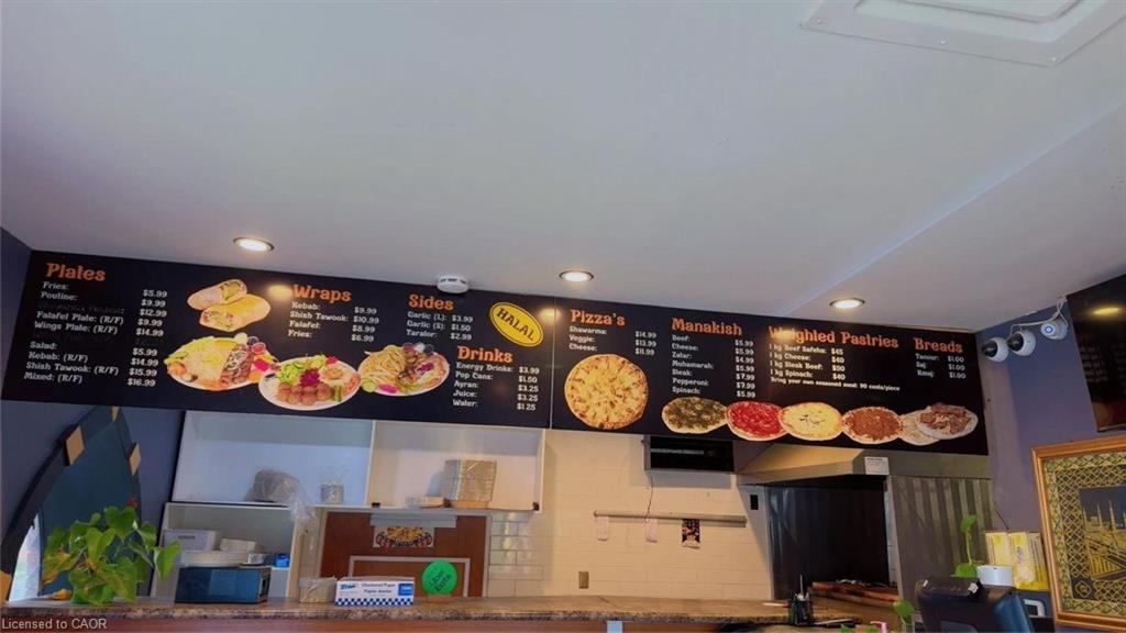 390 Courtland Avenue E Property Photo 9