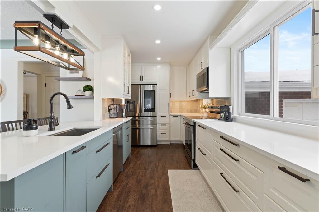 18 Flanders Avenue Property Photo 3