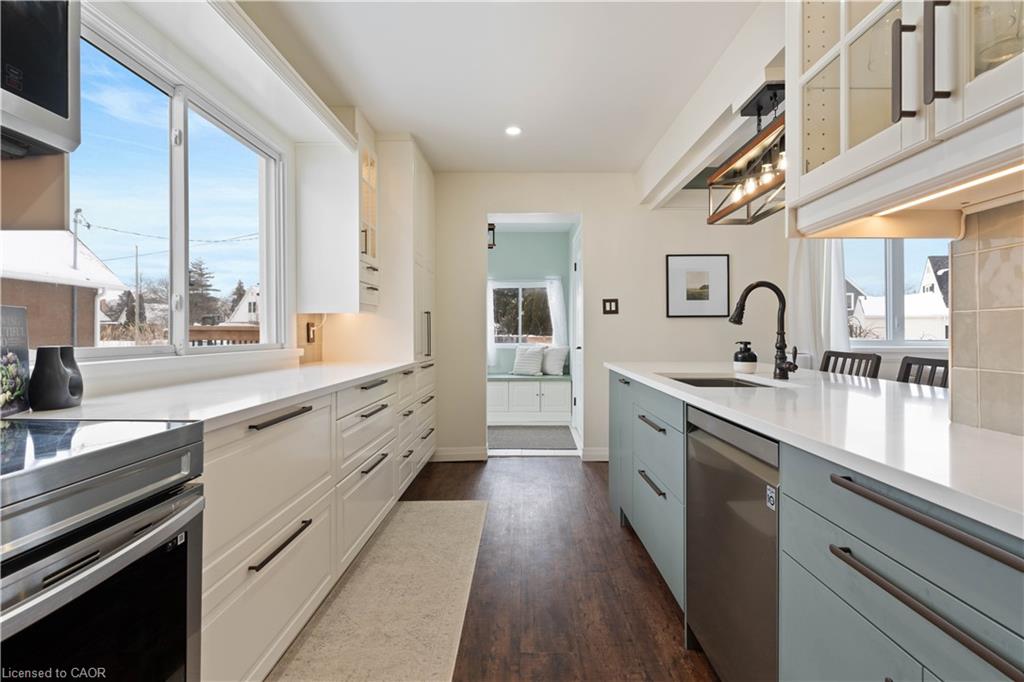 18 Flanders Avenue Property Photo 7