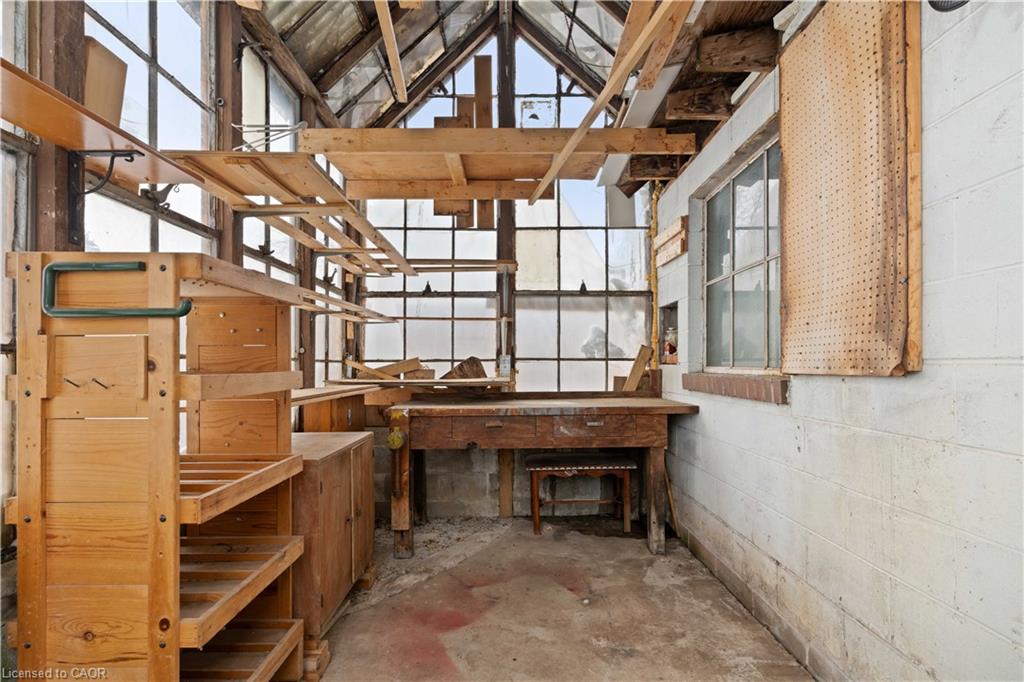 18 Flanders Avenue Property Photo 24