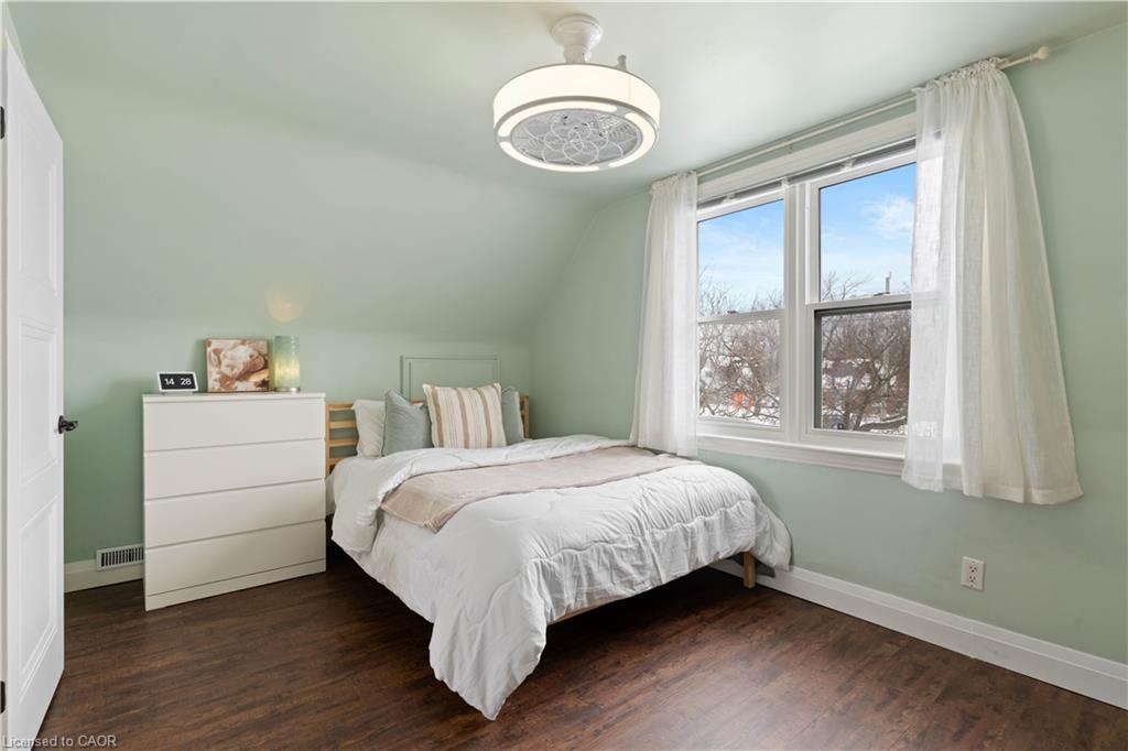 18 Flanders Avenue Property Photo 25