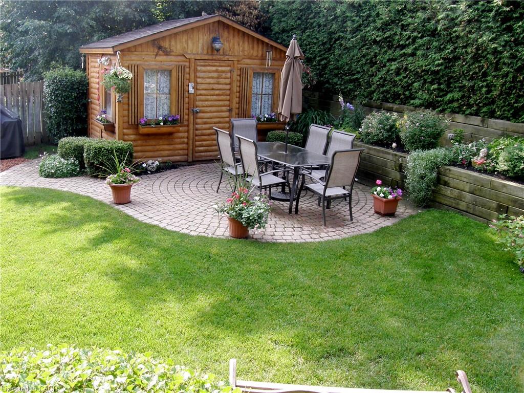 61 Sandsprings Crescent Property Photo 30