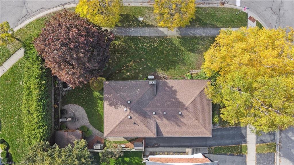 61 Sandsprings Crescent Property Photo 45