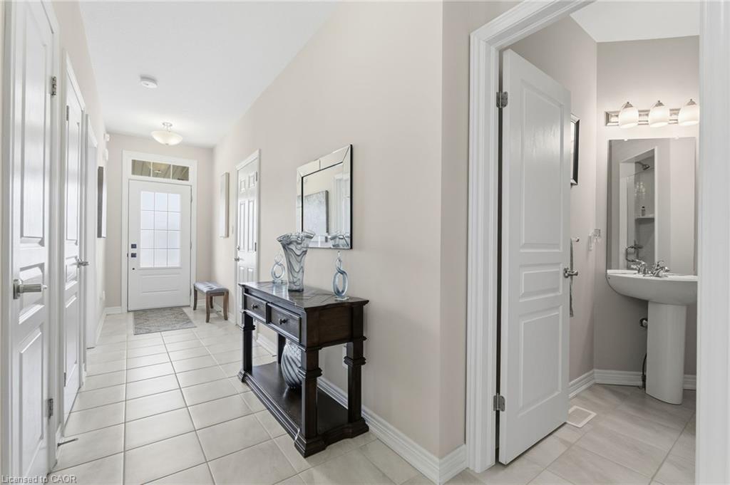 4 Ellis Avenue Property Photo 3