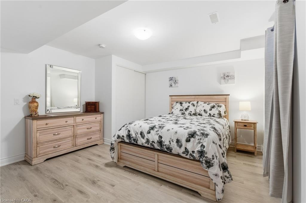 4 Ellis Avenue Property Photo 26
