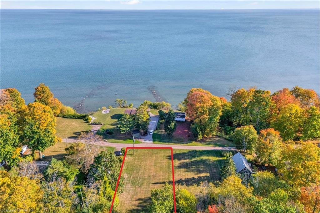 527 Avalon Lane Property Photo 4