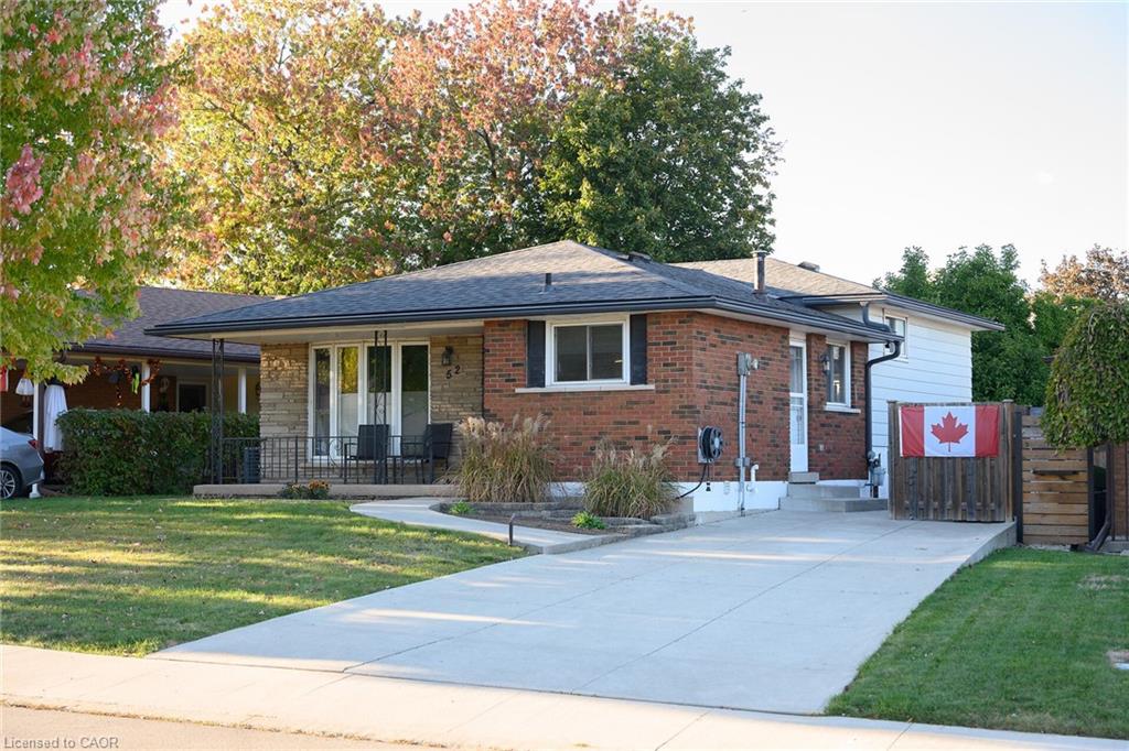 52 Gardiner Drive Property Photo 1