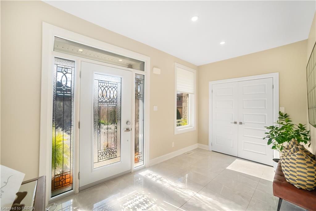 6-6 Beckett Drive Property Photo 3