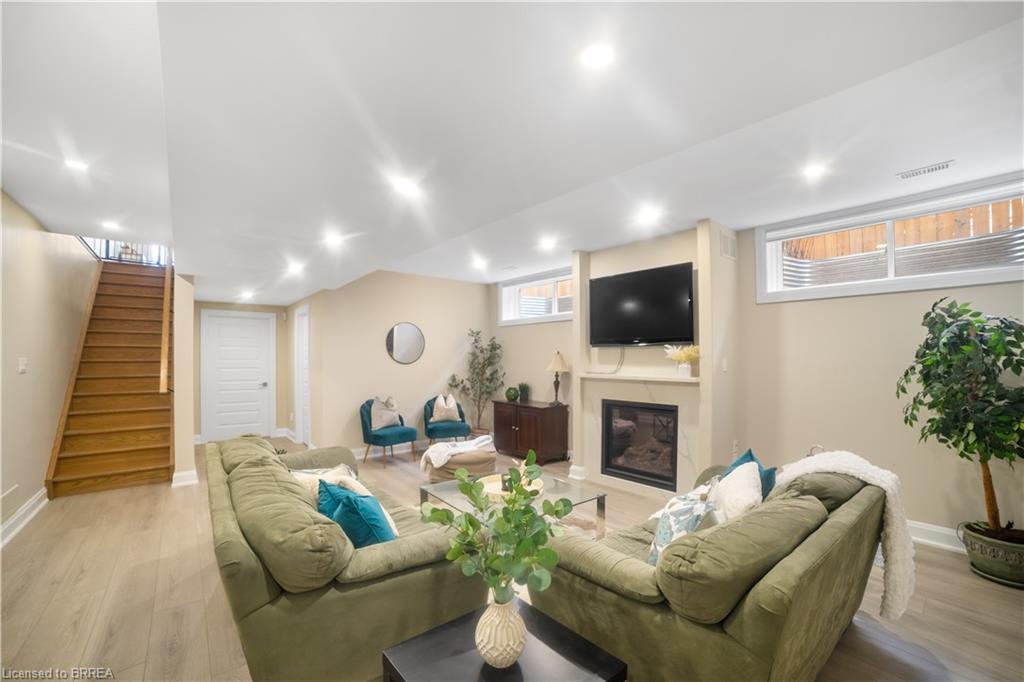 6-6 Beckett Drive Property Photo 16