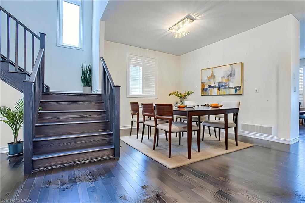 90 Spitfire Drive Property Photo 8