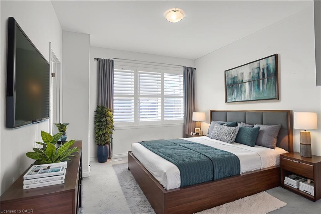 90 Spitfire Drive Property Photo 22