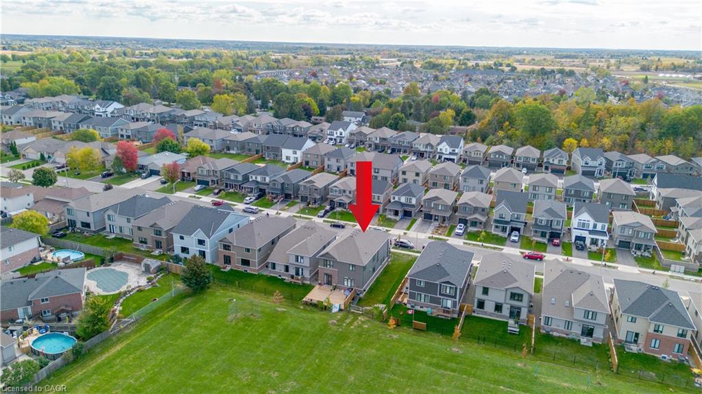 90 Spitfire Drive Property Photo 39