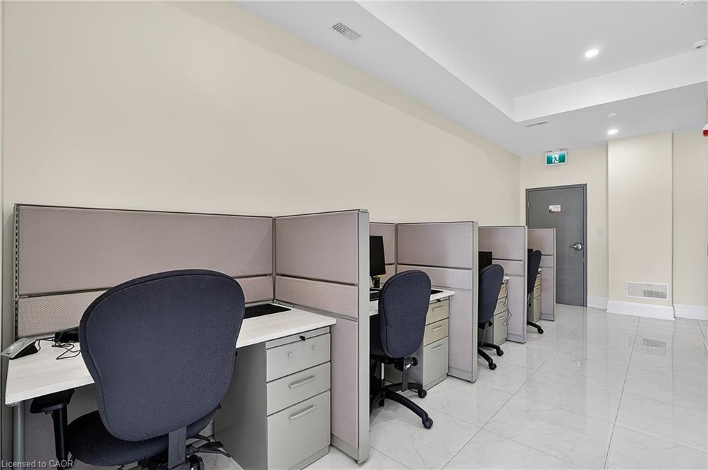 109-124 Seabrook Drive Property Photo 7