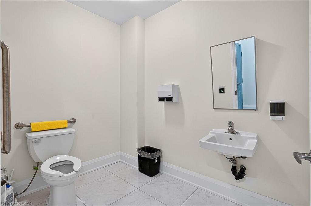 109-124 Seabrook Drive Property Photo 13