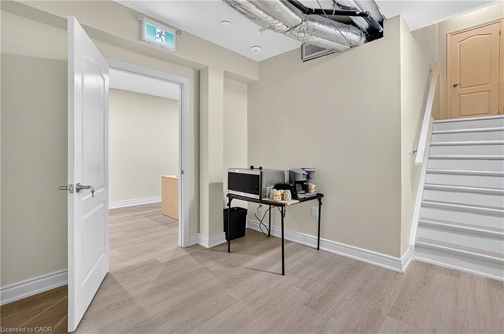 109-124 Seabrook Drive Property Photo 15