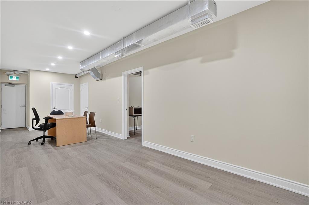 109-124 Seabrook Drive Property Photo 16