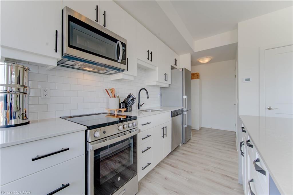 615-247 Northfield Drive E Property Photo 7