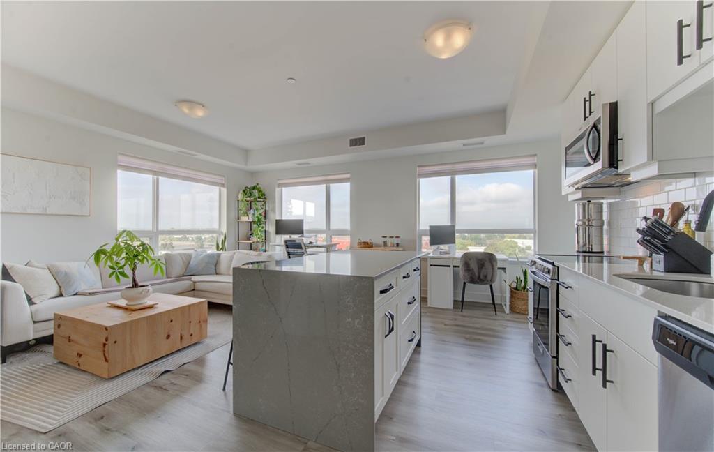 615-247 Northfield Drive E Property Photo 8