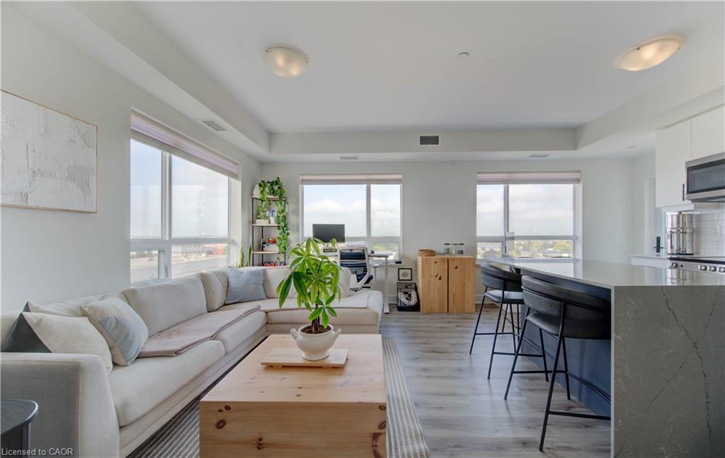 615-247 Northfield Drive E Property Photo 13