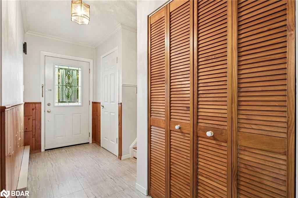 3-2701 Aquitaine Avenue Property Photo 6