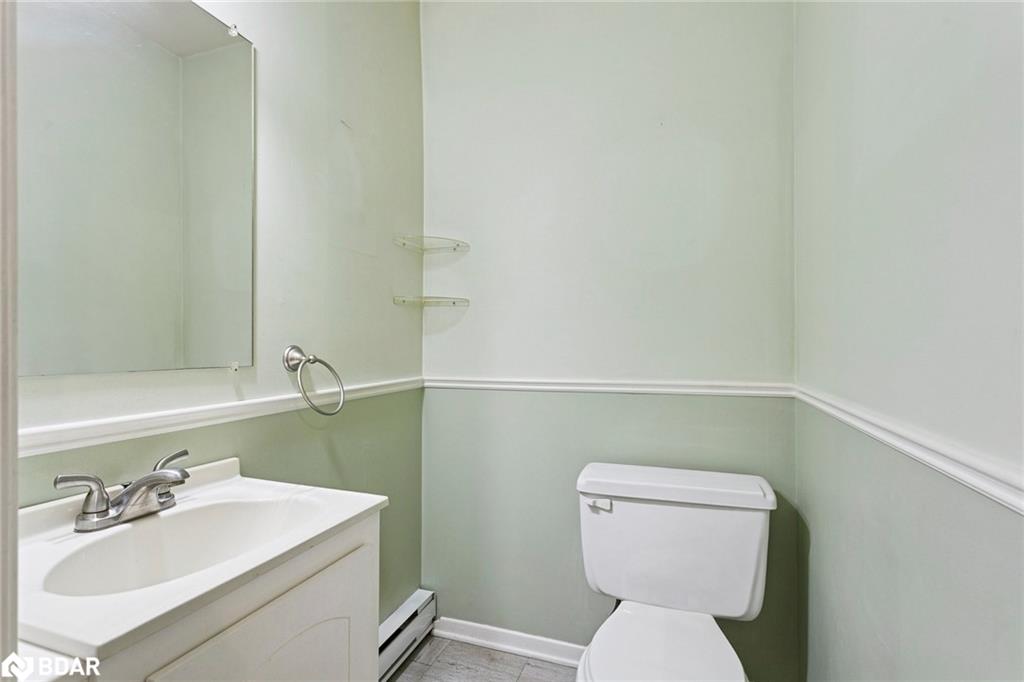 3-2701 Aquitaine Avenue Property Photo 22