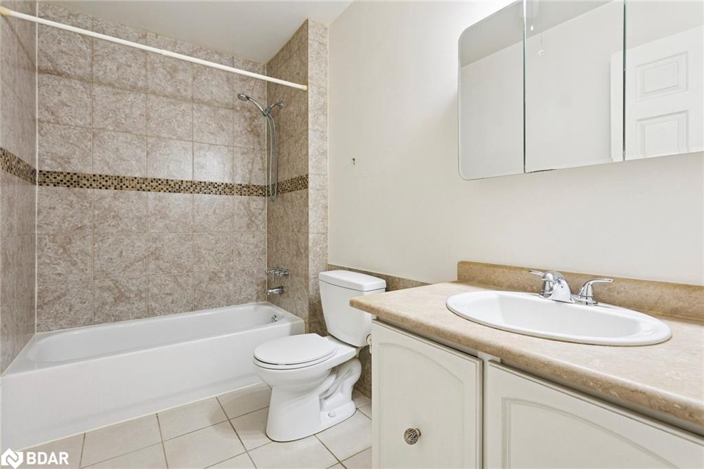 3-2701 Aquitaine Avenue Property Photo 34