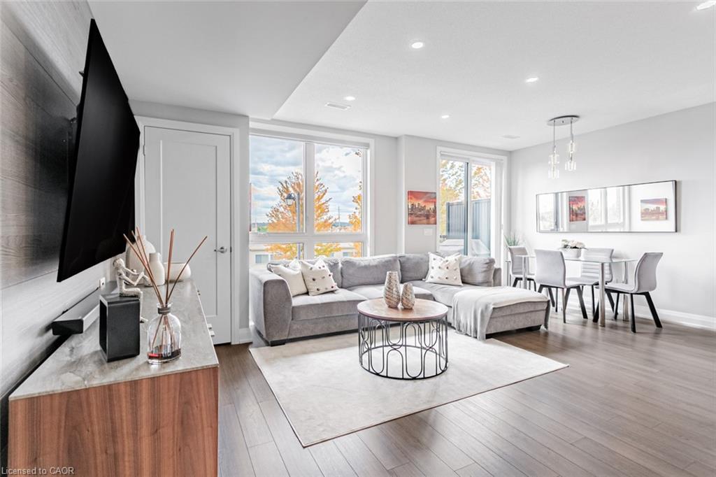 203-1210 Main Street Property Photo 1