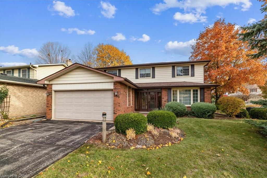 595 Barons Court Property Photo 1