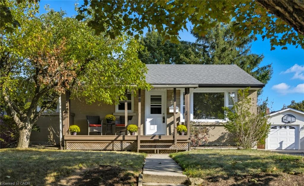 27 Broadmoor Avenue Property Photo 1