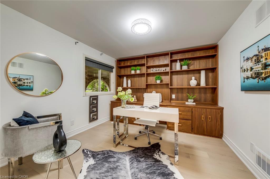 170 Cavendish Court Property Photo 23