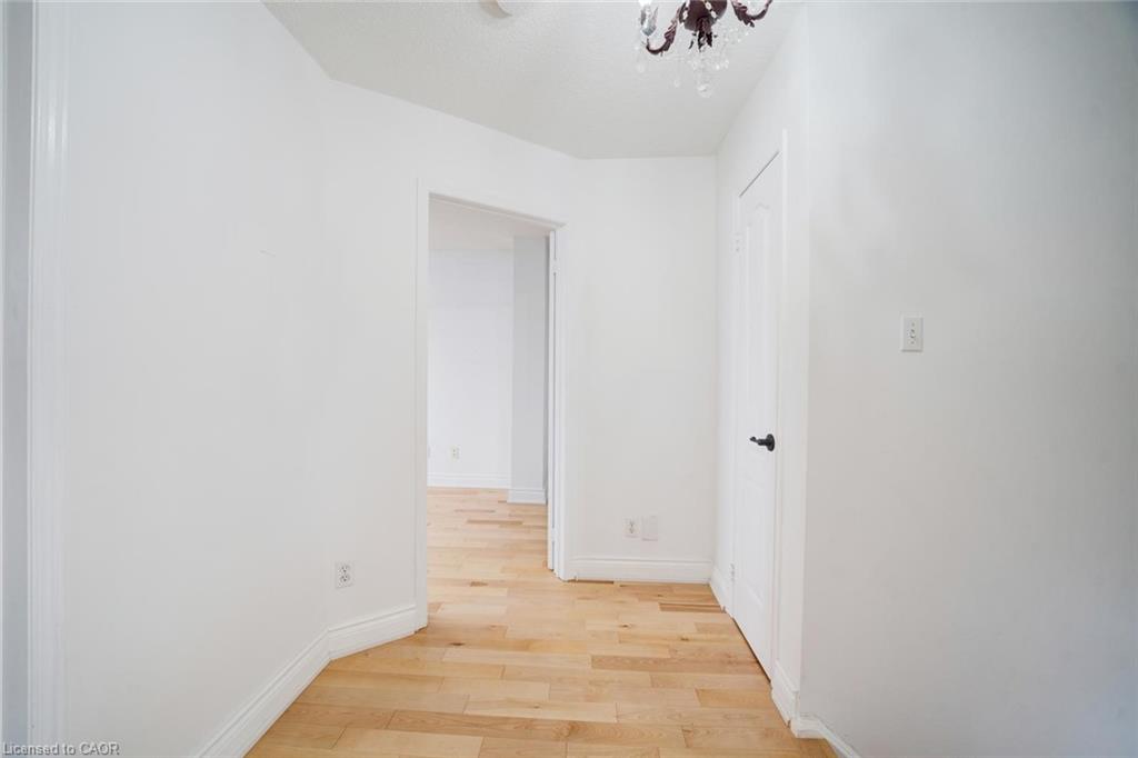 108 Olde Bayview Avenue Property Photo 18