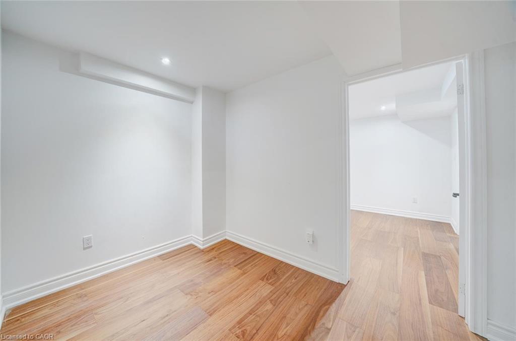 108 Olde Bayview Avenue Property Photo 30