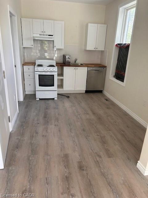 33-35 Wood Street E Property Photo 8