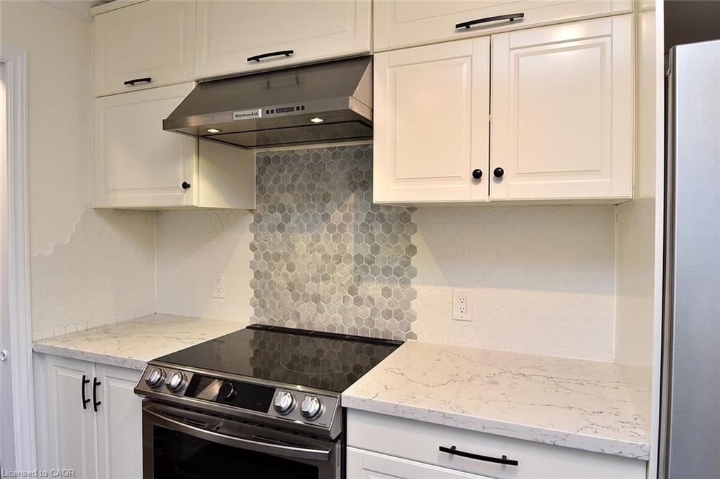 86 Mercer Street Property Photo 7