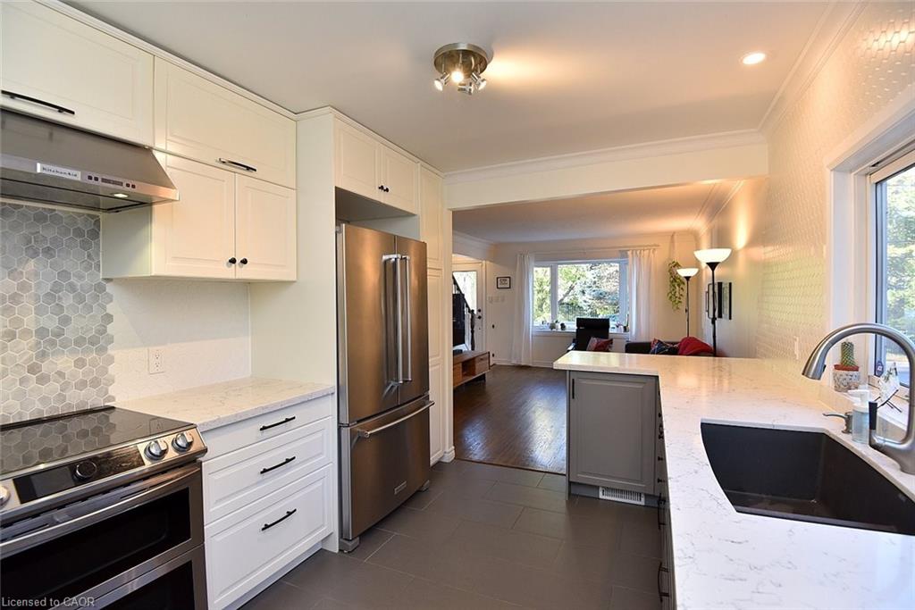 86 Mercer Street Property Photo 11