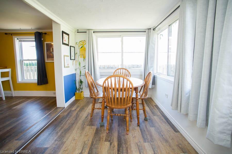 38 Queen Street W Property Photo 5