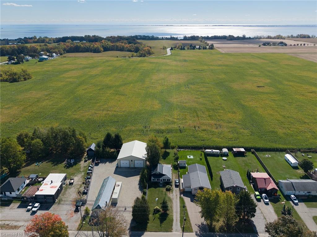 38 Queen Street W Property Photo 29