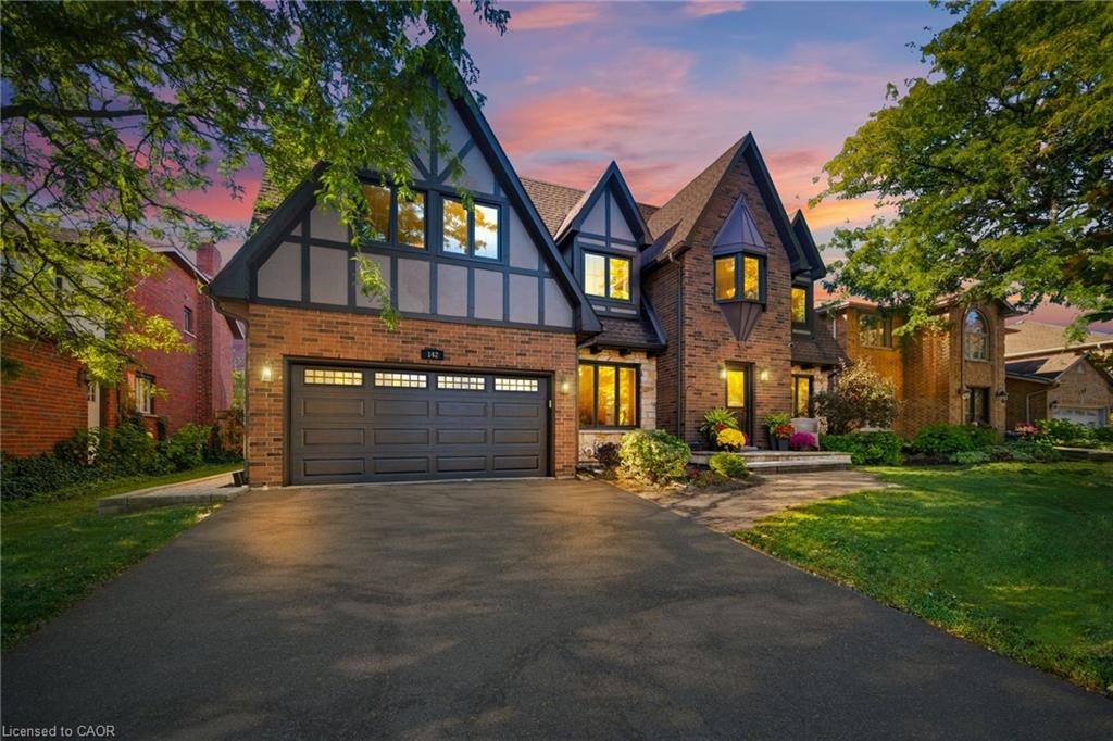 142 Meadowbrook Drive Property Photo 1