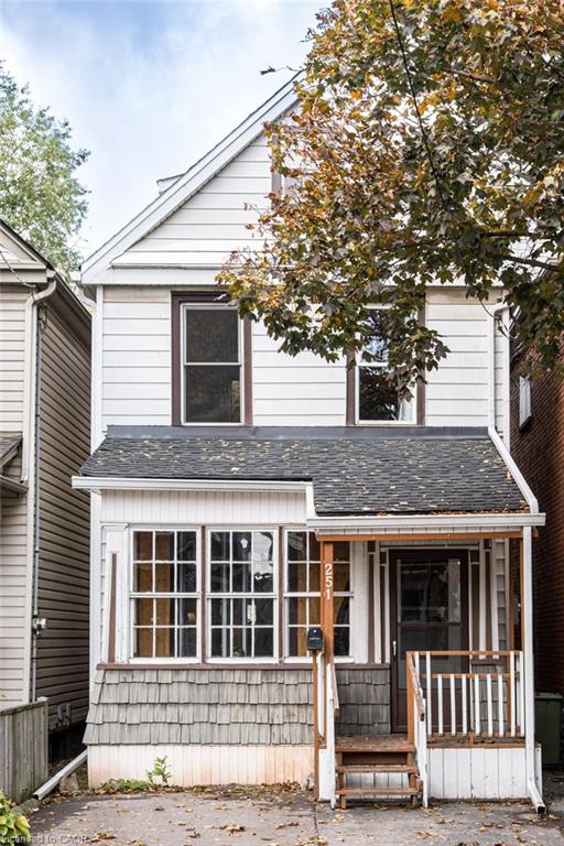 251 Balmoral Avenue N Property Photo 2