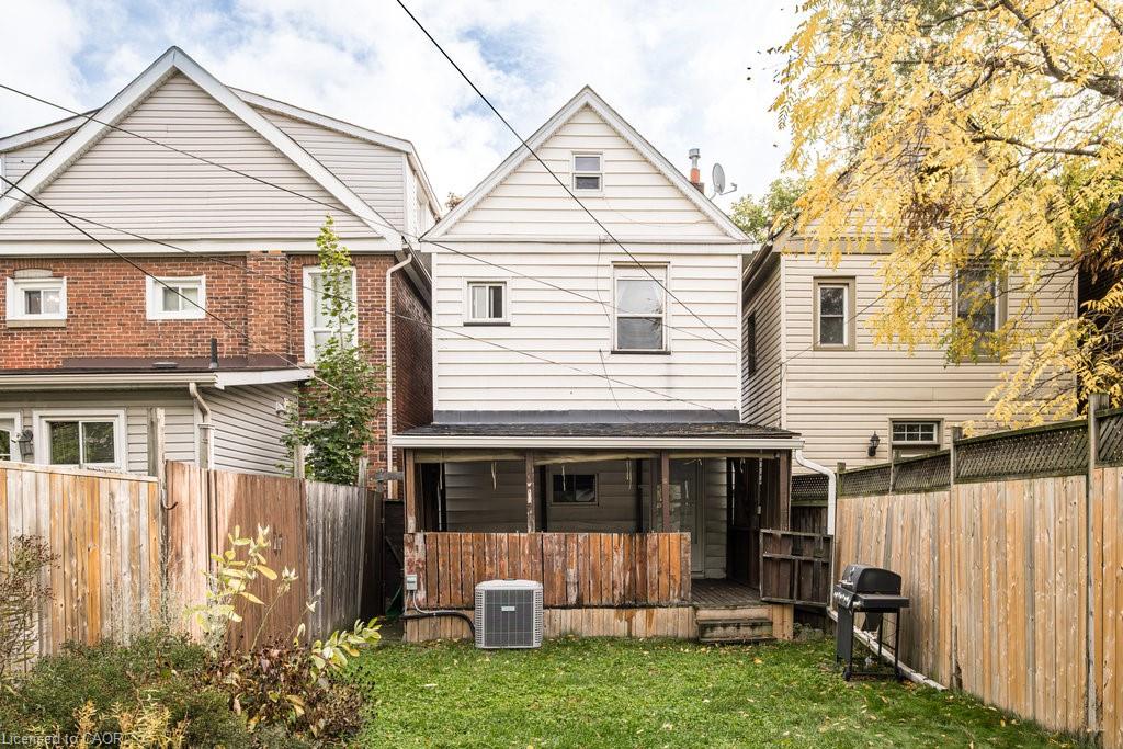 251 Balmoral Avenue N Property Photo 38