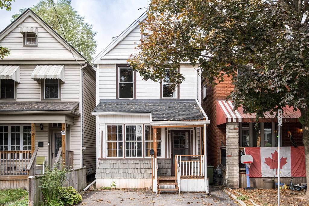 251 Balmoral Avenue N Property Photo 44