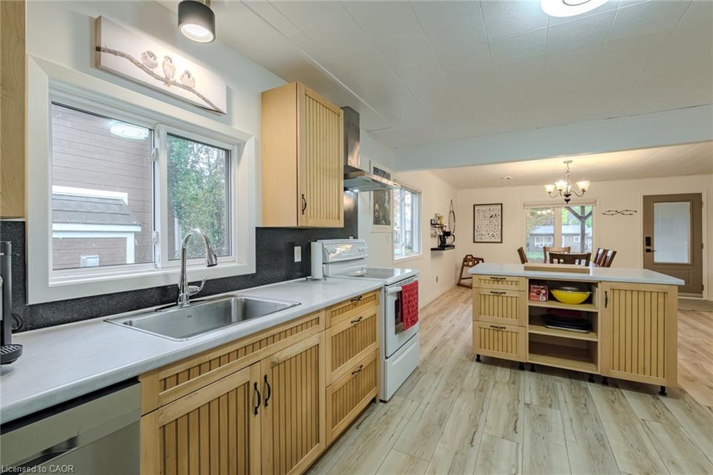 15 Park Lane Crescent Property Photo 20