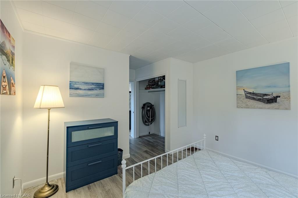 15 Park Lane Crescent Property Photo 29