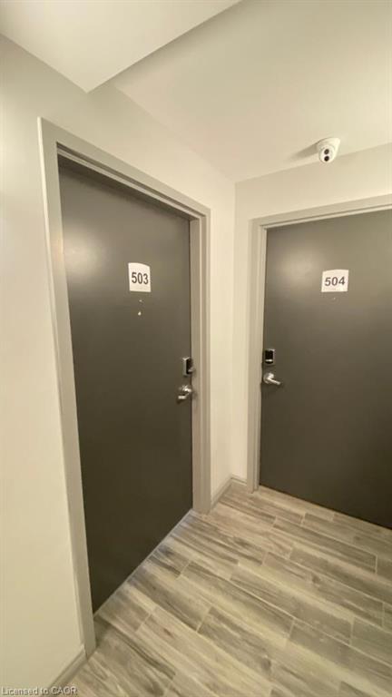 G503-275 Larch Street Property Photo 5