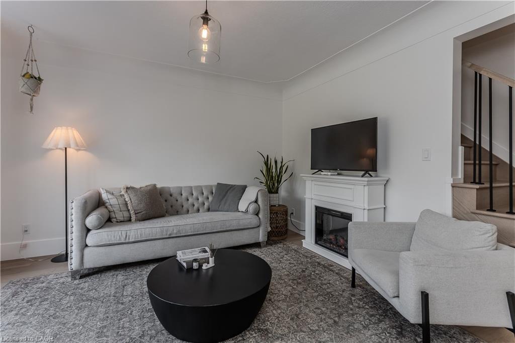 333 St Paul Street Property Photo 8