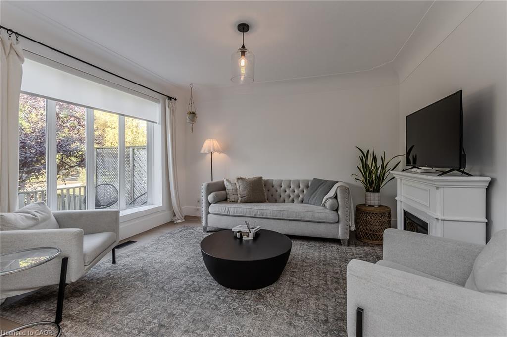 333 St Paul Street Property Photo 9