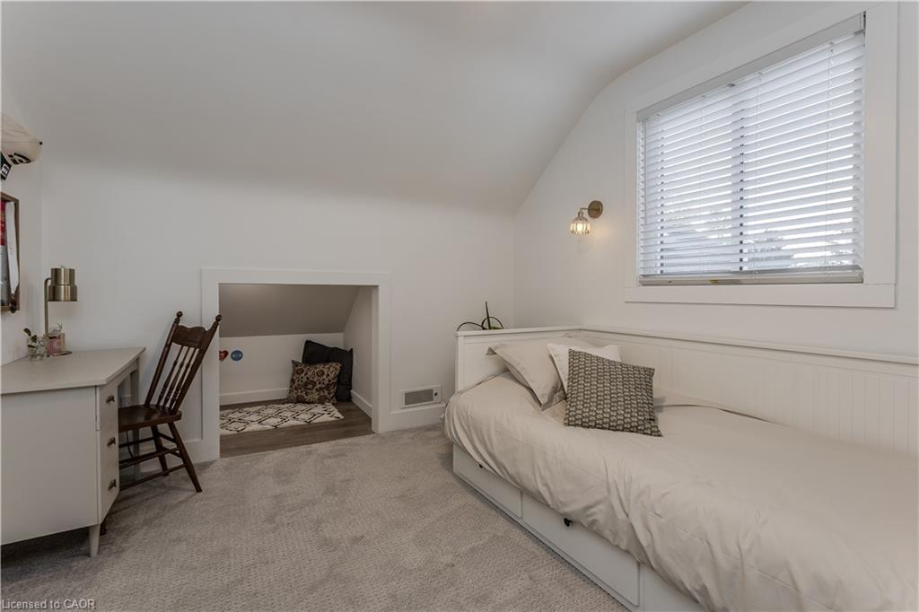 333 St Paul Street Property Photo 16